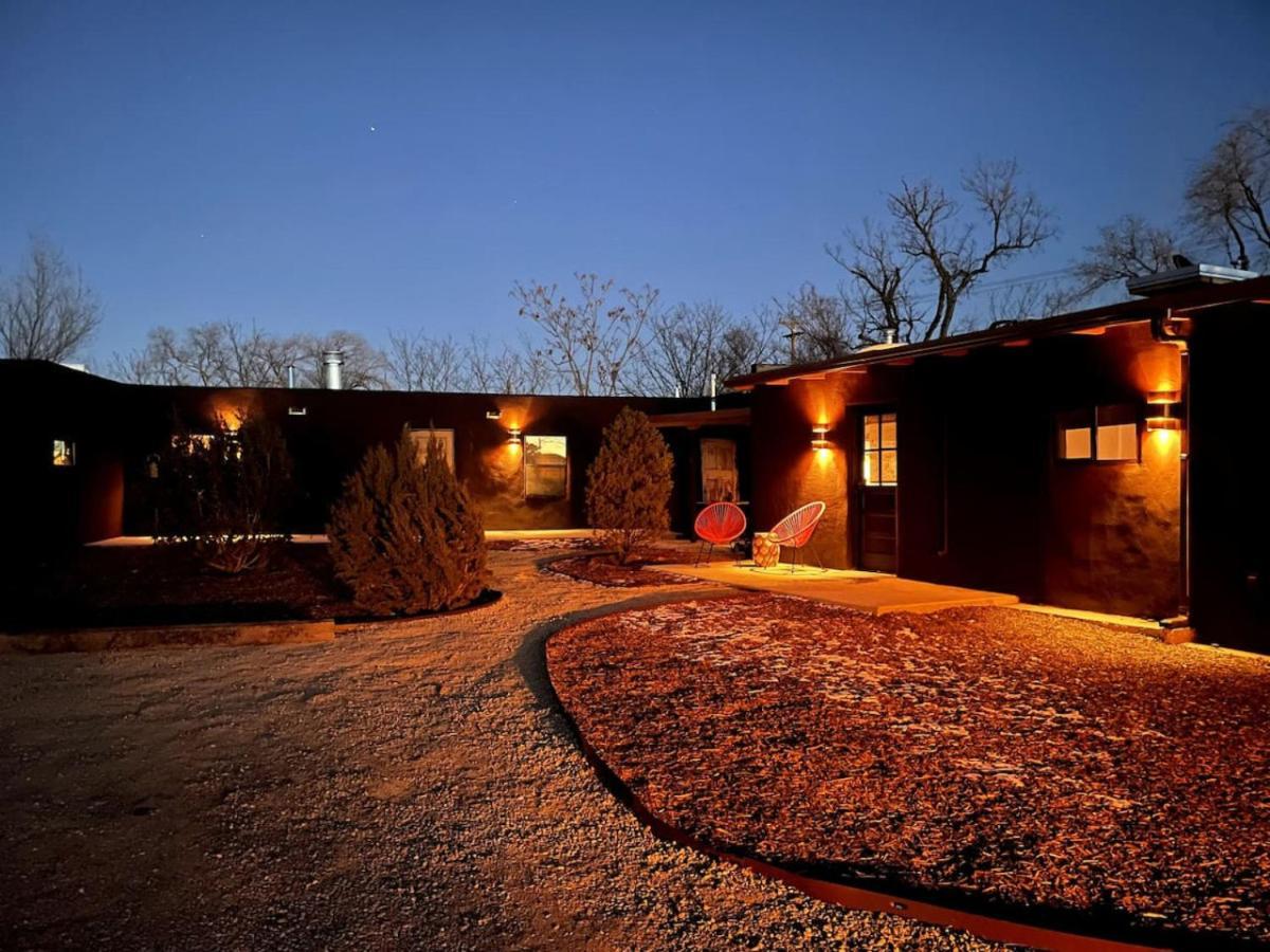 Dreamy, Airy 2bd - Senja Apartment Santa Fe